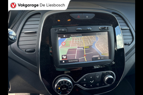 Renault Captur 1.2 TCe Intens / navi / camera / stoelverw / cruisec / trekhaak / boeken