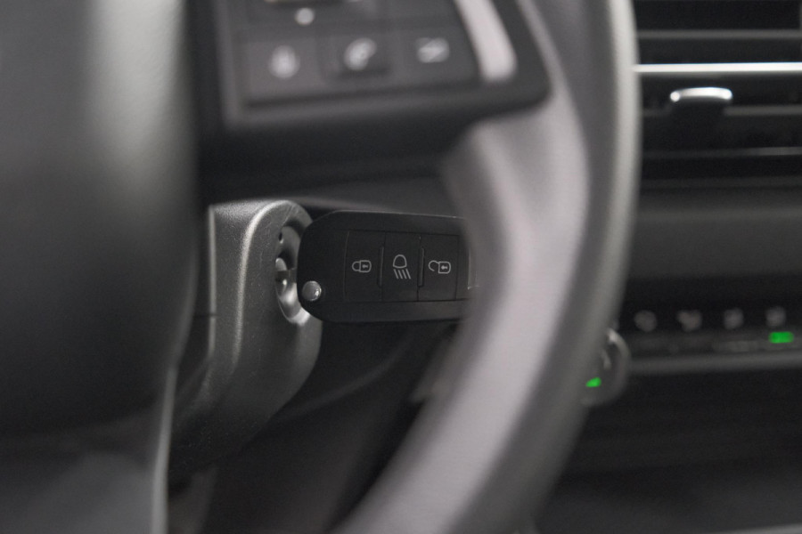 Citroën C4 Puretech 100 Feel | Cruise Control | Parkeersensoren | Airco