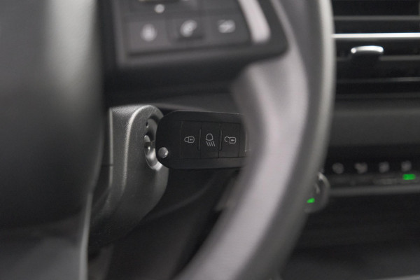 Citroën C4 Puretech 100 Feel | Cruise Control | Parkeersensoren | Airco