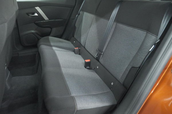 Citroën C4 Puretech 100 Feel | Cruise Control | Parkeersensoren | Airco