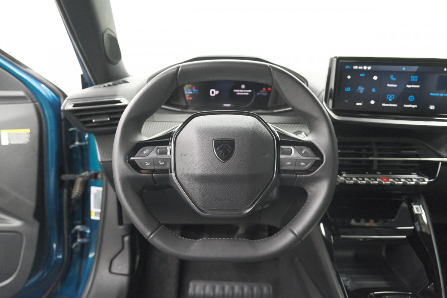 Peugeot e-2008 EV Allure Avantage 54 kWh | 97,8% SOH | 11 KW Lader | Apple Carplay | Parkeersensoren