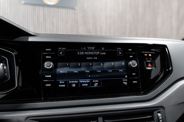 Volkswagen Taigo 1.5 TSI R-Line DSG PANO PDC Keyless