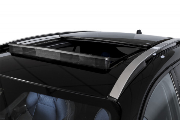 Lynk & Co 01 1.5 PHEV 261PK MY23 | Blackpakket | Donkere hemel | 360 Camera | 7.4 kWh Boordlader | S/K-panodak | Adapt. Cruise | Memory | Elek. klep | LM 20" | 1904