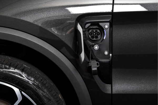 Lynk & Co 01 1.5 PHEV 261PK MY22 | 360 Camera |S/K-panodak | Adapt. Cruise | Memory | Elek. klep | LM 20" | 8606