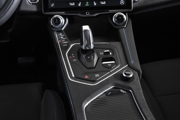 Lynk & Co 01 1.5 PHEV 261PK MY22 | 7.4 kWh Boordlader | 360 Camera |S/K-panodak | Adapt. Cruise | Memory | Elek. klep | LM 20" | 0367