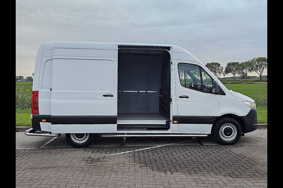 Mercedes-Benz Sprinter 315 1.9 CDI L2H2 RWD Cruise control, Airco, Carplay, Camera, Dodehoek detectie, Automaat, Orgineel NL