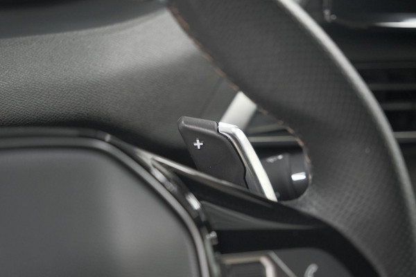 Peugeot 3008 PureTech 130 EAT8 GT | Adaptieve Cruise Control | Camera | Navigatie | Apple Carplay