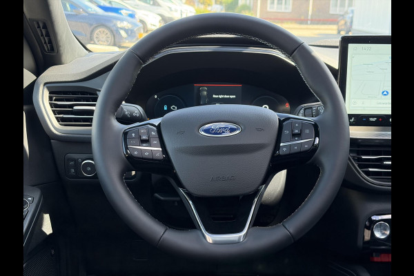 Ford Kuga 2.5 PHEV Sound Edition 243pk | Ford Voorraad | Panorama Dak | 20 inch Lichtmetaal | Winterpack | Matrix LED | Driver Assistance Pack