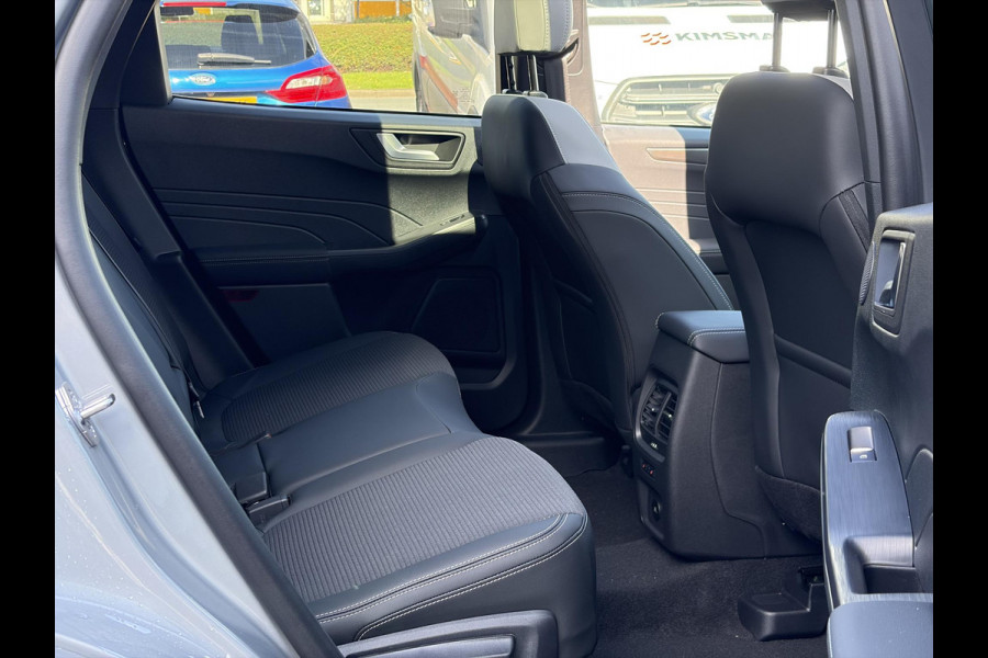 Ford Kuga 2.5 PHEV Sound Edition 243pk | Ford Voorraad | Panorama Dak | 20 inch Lichtmetaal | Winterpack | Matrix LED | Driver Assistance Pack