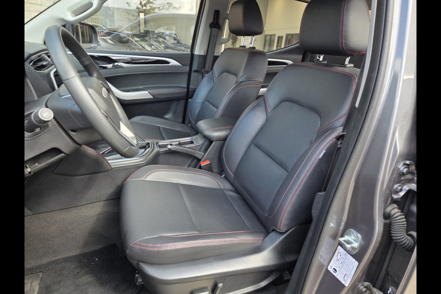 Maxus T90 EV 89 kWh Dubbel Cabine Zwart leer  ECC Airco Verwarmde stoelen