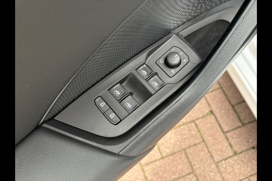 Škoda Octavia Combi 1.0 TSi Bns.Edition Plus KEYLESS/VIRTUAL/DODEHOEK/ADAPT.CRUISE/18INCH/TREKHAAK