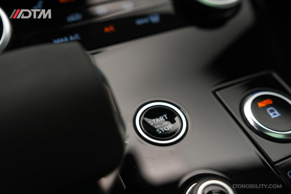 Land Rover Range Rover Sport 3.0 P510e Autobiography | Portofino Blue | Treeplanken | Panorama | Massage | Meridian