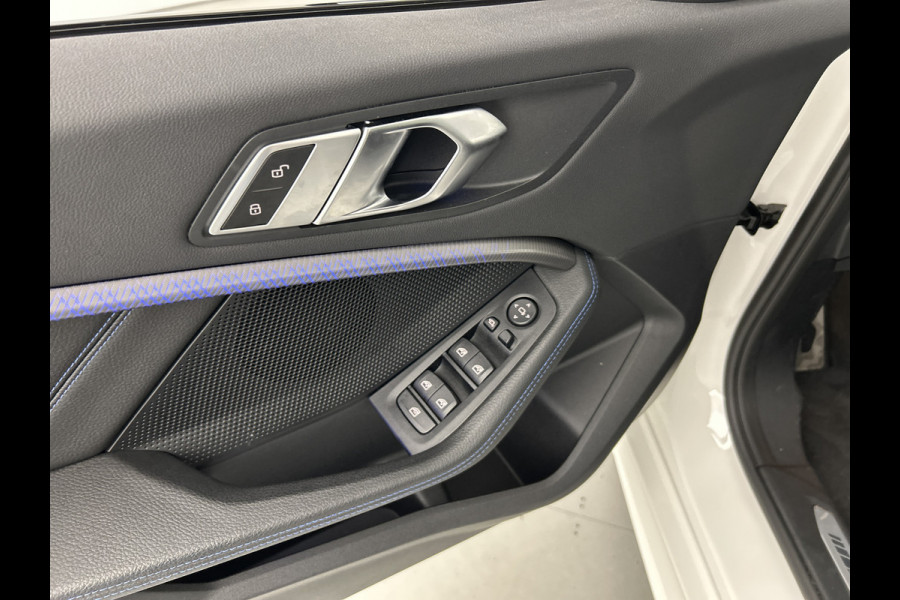 BMW 1-serie 118i AUT M Sport panodak/Cruise/Shadow line