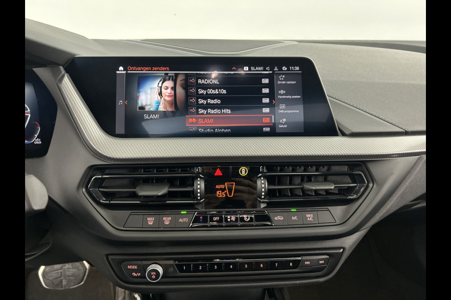 BMW 1-serie 118i AUT M Sport panodak/Cruise/Shadow line