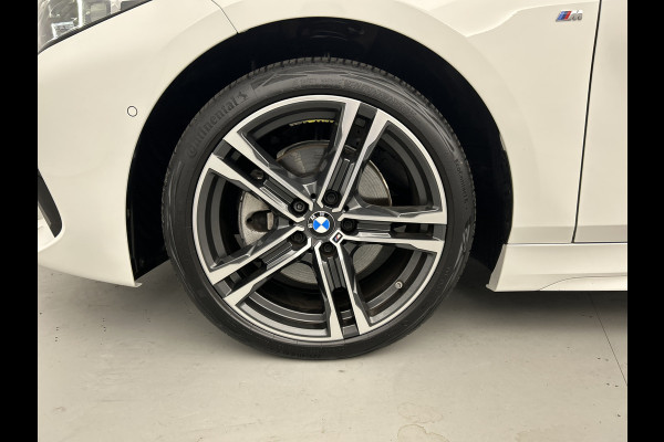 BMW 1-serie 118i AUT M Sport panodak/Cruise/Shadow line