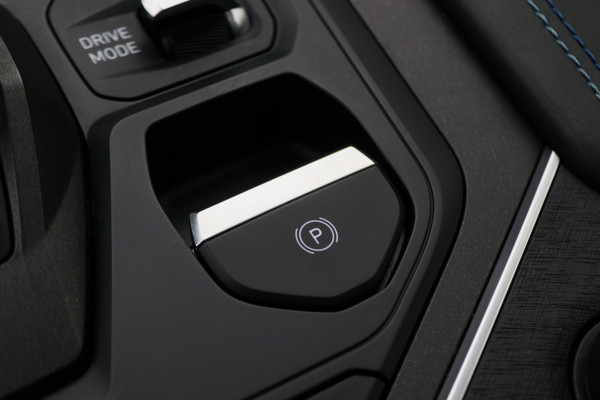 Lynk & Co 01 1.5 Plug-in Hybrid 360° Camera, Panoramadak, ACC, Apple Carplay, Infinity Sound, DAB, 20''