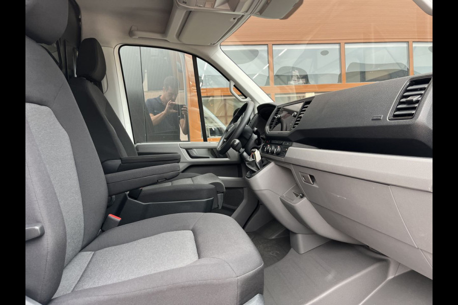 Volkswagen Crafter 35 2.0 TDI 141pk E6 L3 Comfortline Lease €422 p/m, Airco, Carplay, Navi, PDC, Bedrijfsinrichting, 2x Schuifdeur. Volledig onderhoudshistorie aanwezig
