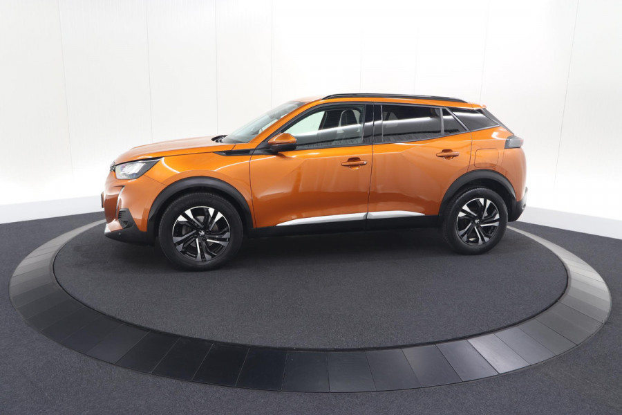 Peugeot 2008 PureTech 130 Allure Pack | Trekhaak | Adaptieve Cruise Control | Camera | Stoelverwarming