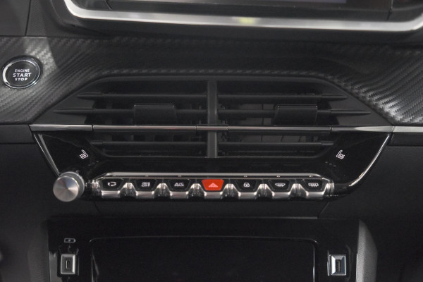 Peugeot 2008 PureTech 130 Allure Pack | Trekhaak | Adaptieve Cruise Control | Camera | Stoelverwarming