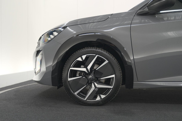 Peugeot 208 1.2 Hybrid 145 e-DCS6 GT | Alcantara Pakket | Camera | Apple Carplay | Stoelverwarming