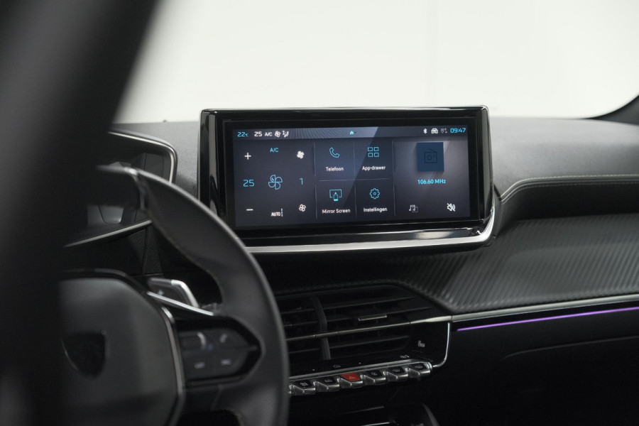 Peugeot 208 1.2 Hybrid 145 e-DCS6 GT | Alcantara Pakket | Camera | Apple Carplay | Stoelverwarming