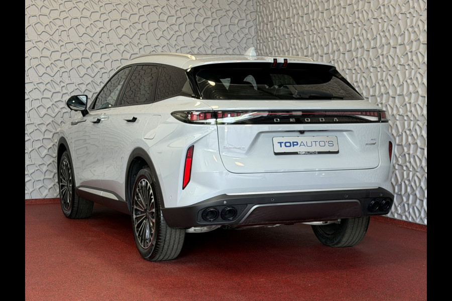 Omoda 9 OMODA 9 PREMIUM TECH GRAY AWD 145 KM ELEC MET BENZINE 1000KM 538 PK | 4WD 4X4