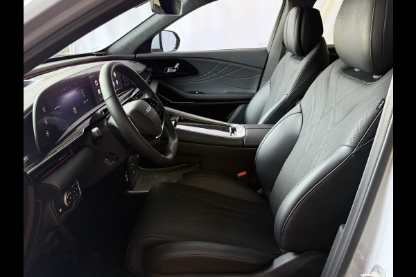 Omoda 9 OMODA 9 PREMIUM TECH GRAY AWD 145 KM ELEC MET BENZINE 1000KM 538 PK | 4WD 4X4