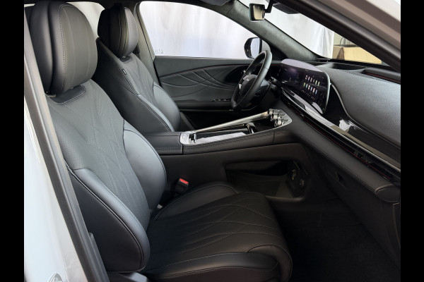 Omoda 9 OMODA 9 PREMIUM TECH GRAY AWD 145 KM ELEC MET BENZINE 1000KM 538 PK | 4WD 4X4
