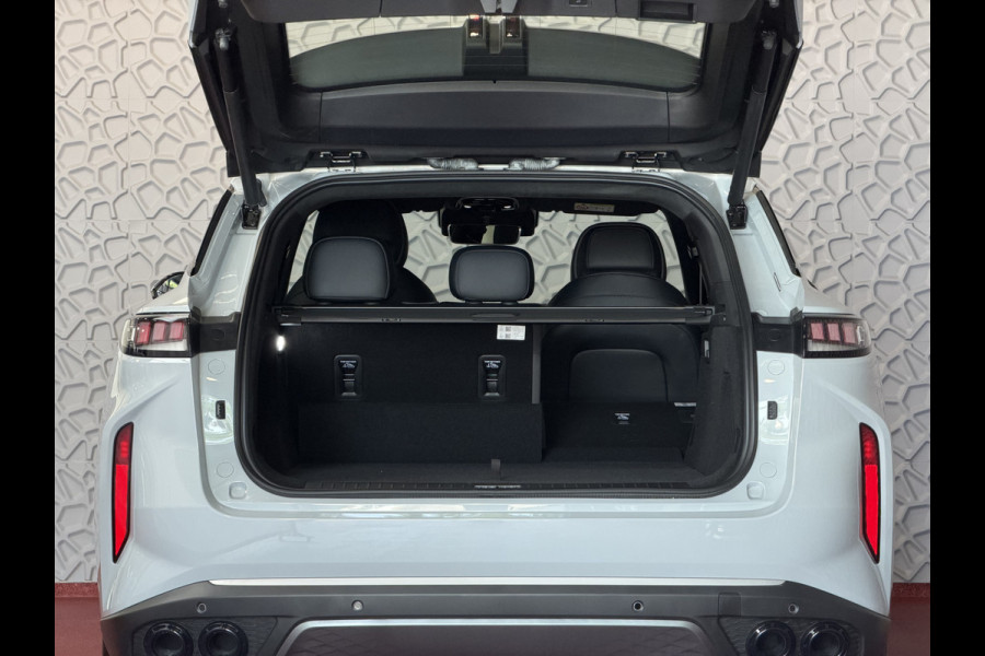 Omoda 9 OMODA 9 PREMIUM TECH GRAY AWD 145 KM ELEC MET BENZINE 1000KM 538 PK | 4WD 4X4