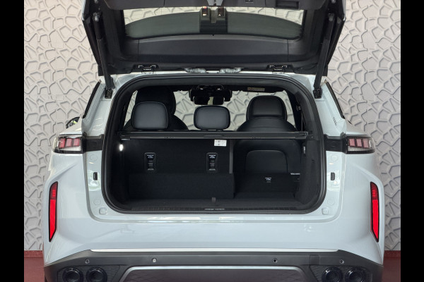 Omoda 9 OMODA 9 PREMIUM TECH GRAY AWD 145 KM ELEC MET BENZINE 1000KM 538 PK | 4WD 4X4
