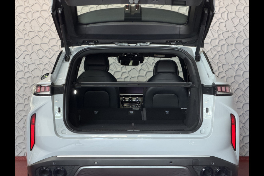 Omoda 9 OMODA 9 PREMIUM TECH GRAY AWD 145 KM ELEC MET BENZINE 1000KM 538 PK | 4WD 4X4