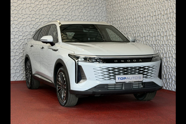 Omoda 9 OMODA 9 PREMIUM TECH GRAY AWD 145 KM ELEC MET BENZINE 1000KM 538 PK | 4WD 4X4