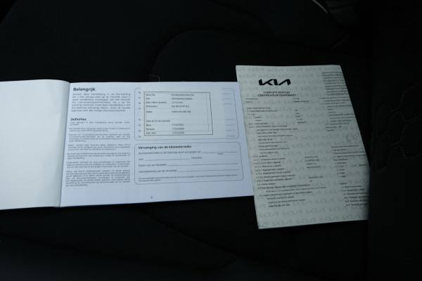 Kia Sportage 1.6 T-GDi MHEV GT-Line *13.125km* 360° Camera | Leder/Alcantara *Als Nieuw* 5 X OP VOORRAAD