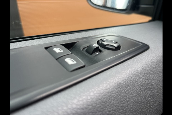 Opel Vivaro 2.0 CDTI 123pk E6 Edition Automaat Lease €287p/m, Trekhaak,  Airco, PDC, Navi, Carplay, Camera, Onderhouds historie aanwezig