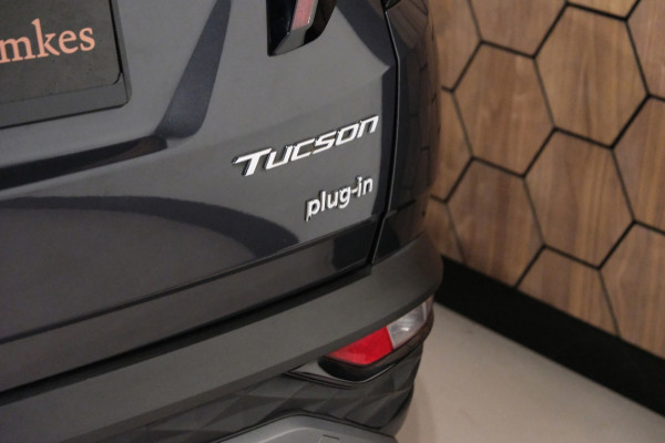 Hyundai Tucson 1.6 T-GDI PHEV 4WD *25dkm* AFN. Trekhaak | Navi | Camera *STOEL+STUURVERWARMING*