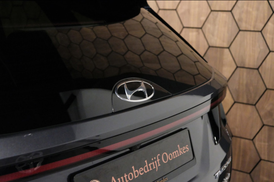 Hyundai Tucson 1.6 T-GDI PHEV 4WD *25dkm* AFN. Trekhaak | Navi | Camera *STOEL+STUURVERWARMING*