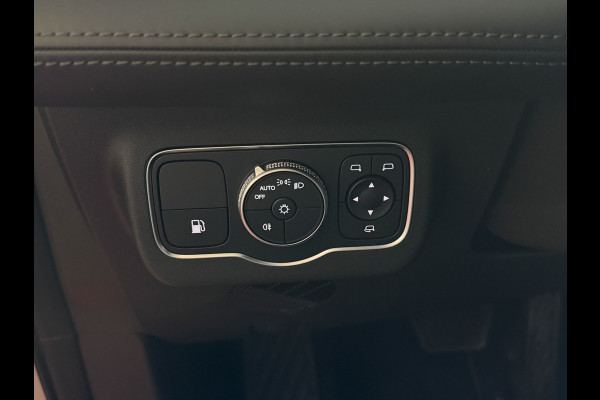 Omoda 9 OMODA 9 PREMIUM AWD | 145 KM / TOTAAL MET BENZINE 1000KM ELEKTRISCH | 538 PK | 4WD 4X4
