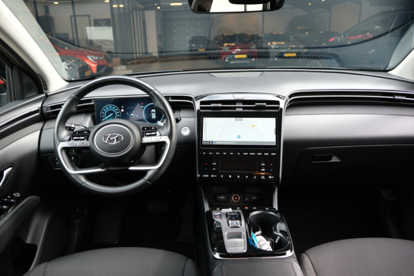 Hyundai Tucson 1.6 T-GDI PHEV 4WD *25dkm* AFN. Trekhaak | Navi | Camera *STOEL+STUURVERWARMING*