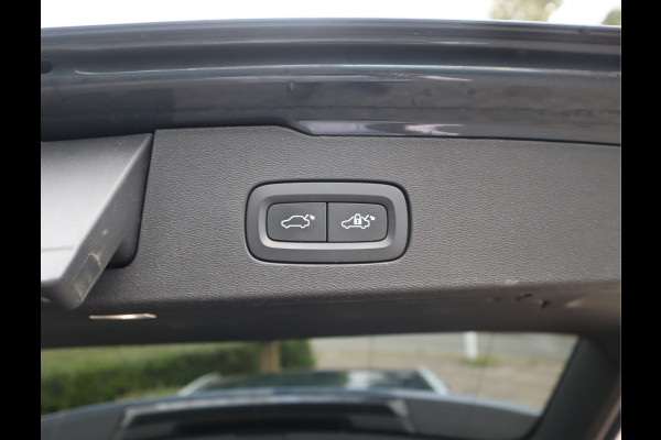 Volvo V60 2.0 B3 Plus Bright Navi / Carplay / Stoel-Stuurverw / Elek Trekhaak / Camera / Stoelmemory / BTW Auto