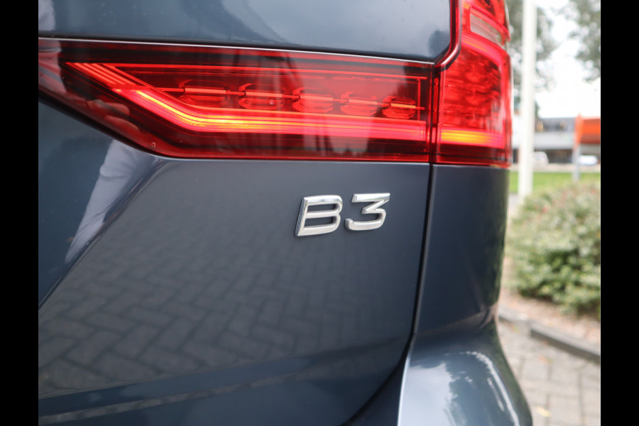 Volvo V60 2.0 B3 Plus Bright Navi / Carplay / Stoel-Stuurverw / Elek Trekhaak / Camera / Stoelmemory / BTW Auto