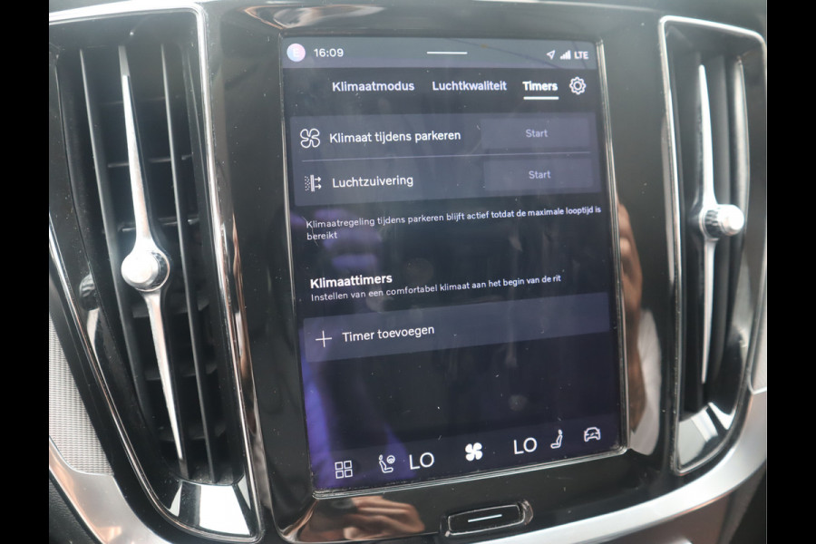 Volvo V60 2.0 B3 Plus Bright Navi / Carplay / Stoel-Stuurverw / Elek Trekhaak / Camera / Stoelmemory / BTW Auto