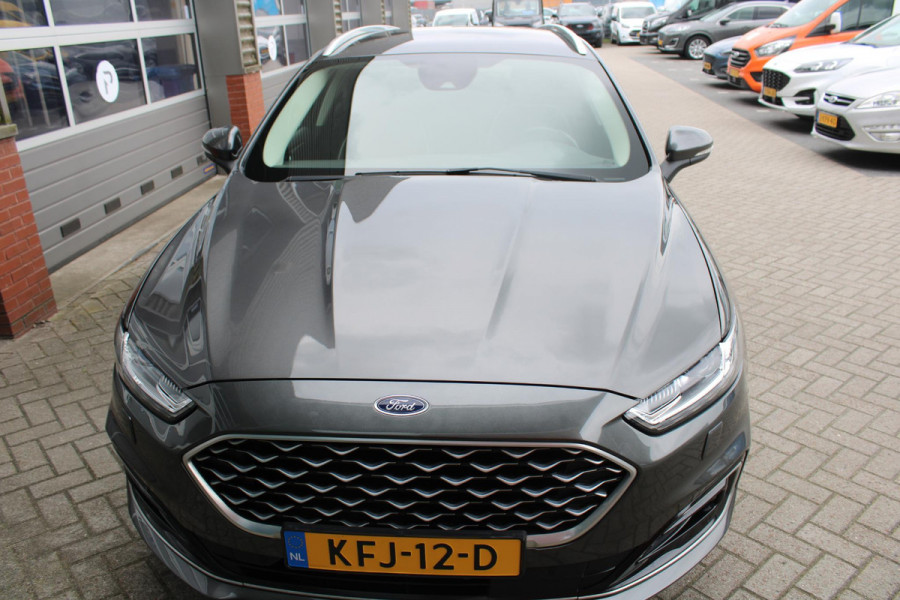 Ford Mondeo Wagon 2.0 IVCT HEV Vignale | 104.700 KM | Lederen interieur | Trekhaak | Adaptieve Cruise Control