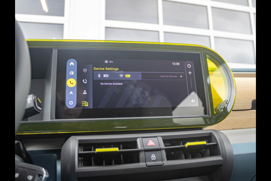 Fiat Grande Panda La Prima 44 kWh | Clima | Cruise | Camera | Apple Carplay | 17" | Navi | Winter Pack