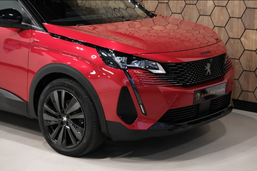 Peugeot 3008 1.2 PureTech GT *25.000km* 19" |BlackPack| Navi/Trekhaak/Apple Carplay