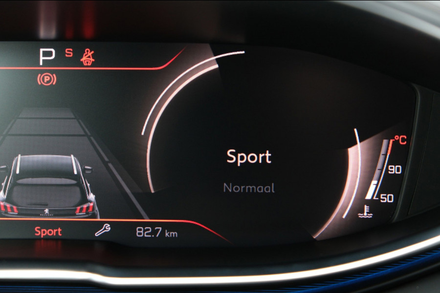 Peugeot 3008 1.2 PureTech GT *25.000km* 19" |BlackPack| Navi/Trekhaak/Apple Carplay