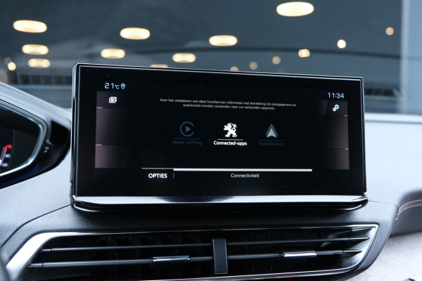 Peugeot 3008 1.2 PureTech GT *25.000km* 19" |BlackPack| Navi/Trekhaak/Apple Carplay