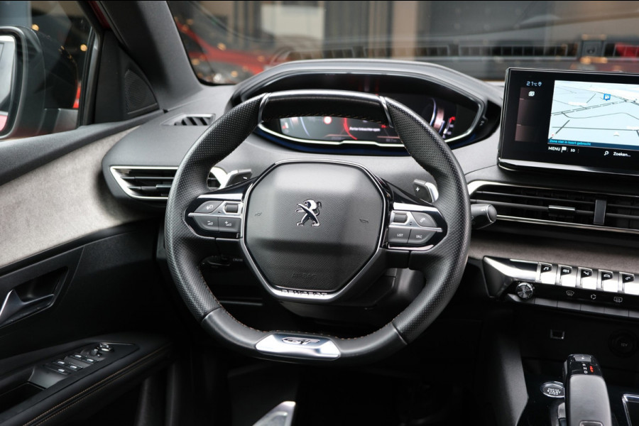 Peugeot 3008 1.2 PureTech GT *25.000km* 19" |BlackPack| Navi/Trekhaak/Apple Carplay