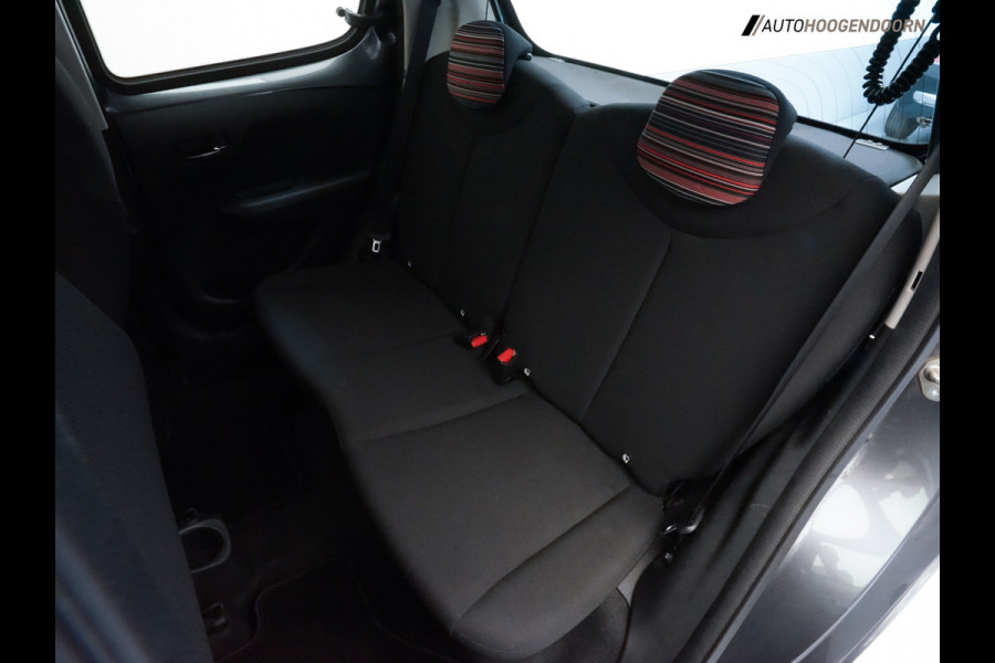 Citroën C1 1.0 VTi Shine Sport (APPLE CARPLAY,ACHTERUITRIJCAMERA,CRUISE CONTROL,AIRCO,LM-VELGEN,SPORTSTOELEN,MISTVERLICHTING)