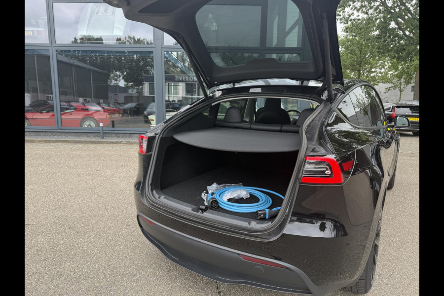 Tesla Model Y Long Range AWD 75 kWh VAN: 38.900,- VOOR: 35.877,- UW HERFSTVOORDEEL: 3.023,-|SOH 92%| ORIGINEEL NED. NAP| 1STE EIGENAAR!| FABRIEKSGARANTIE OP ACCU & AANDRIJFLIJN TOT 2031 OF 192.000 KM| BTW VERREKENBAAR|