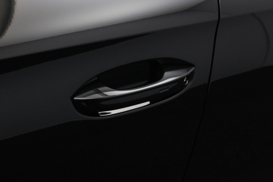 CUPRA Formentor 1.4 e-Hybrid VZ 245 PK Black Edition PHEV, Panoramadak, Alcantara, Memory, Camera